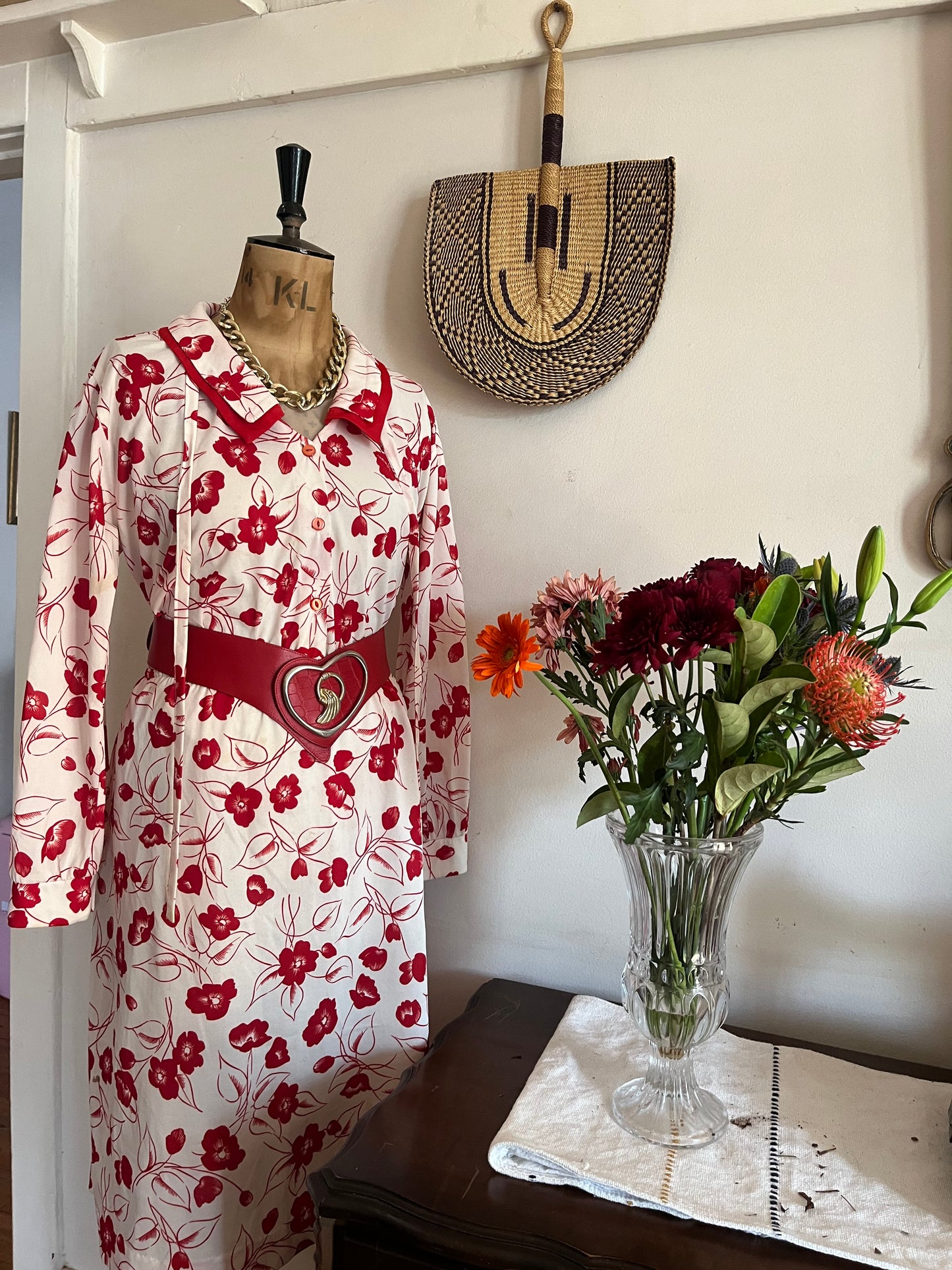 Red & white flower vintage dress